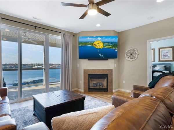 1215 Lands End Pkwy , Unit 655, Osage Beach, MO 65065