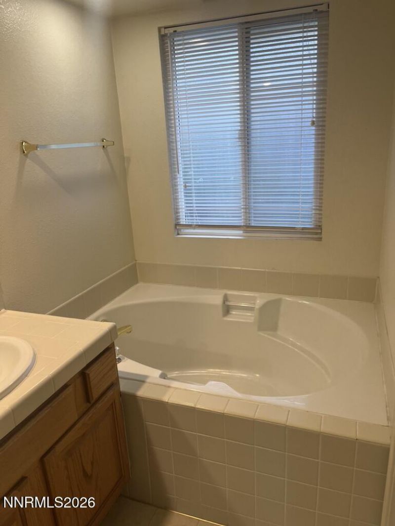 6513 Evans Creek Drive, Reno, NV 89519 Photo