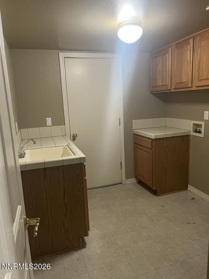 6513 Evans Creek Drive, Reno, NV 89519 Photo