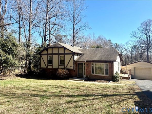 655 Holly Corner Road , Fredericksburg, VA 22406