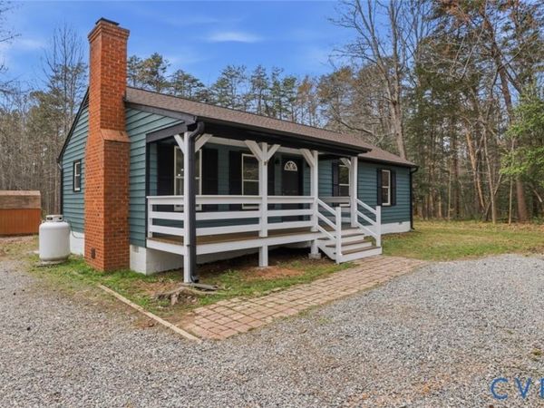 3063 Three Chopt Road, Goochland, VA 23065
