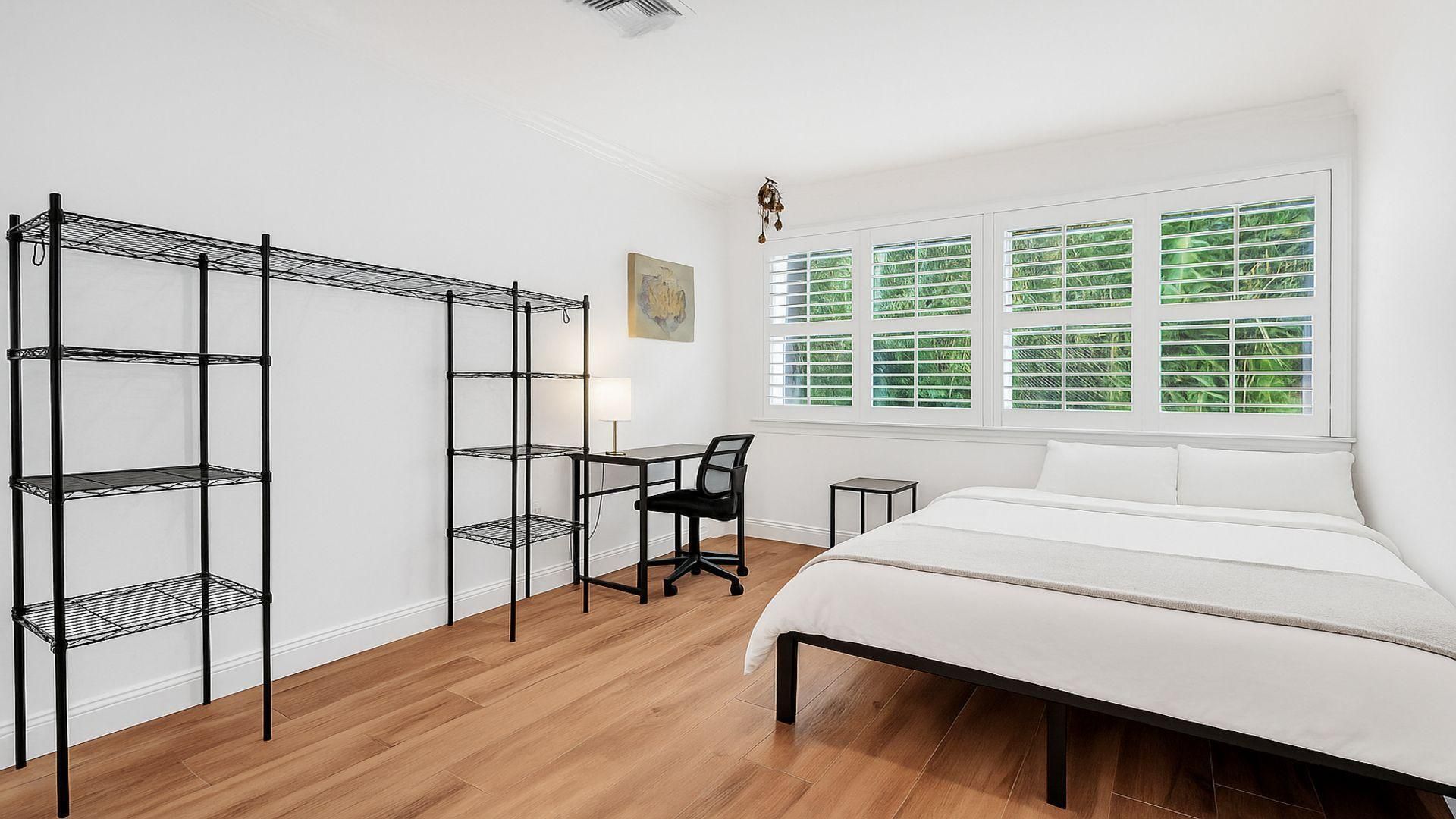 1075 W 30th Street, Riviera Beach, FL 33404 Photo