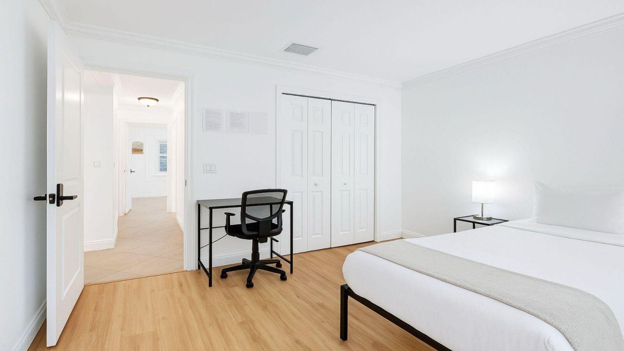 1075 W 30th Street, Riviera Beach, FL 33404 Photo