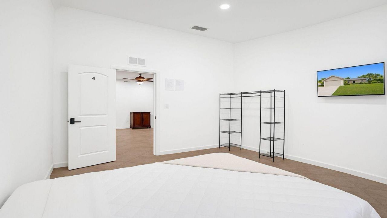 1075 W 30th Street, Riviera Beach, FL 33404 Photo