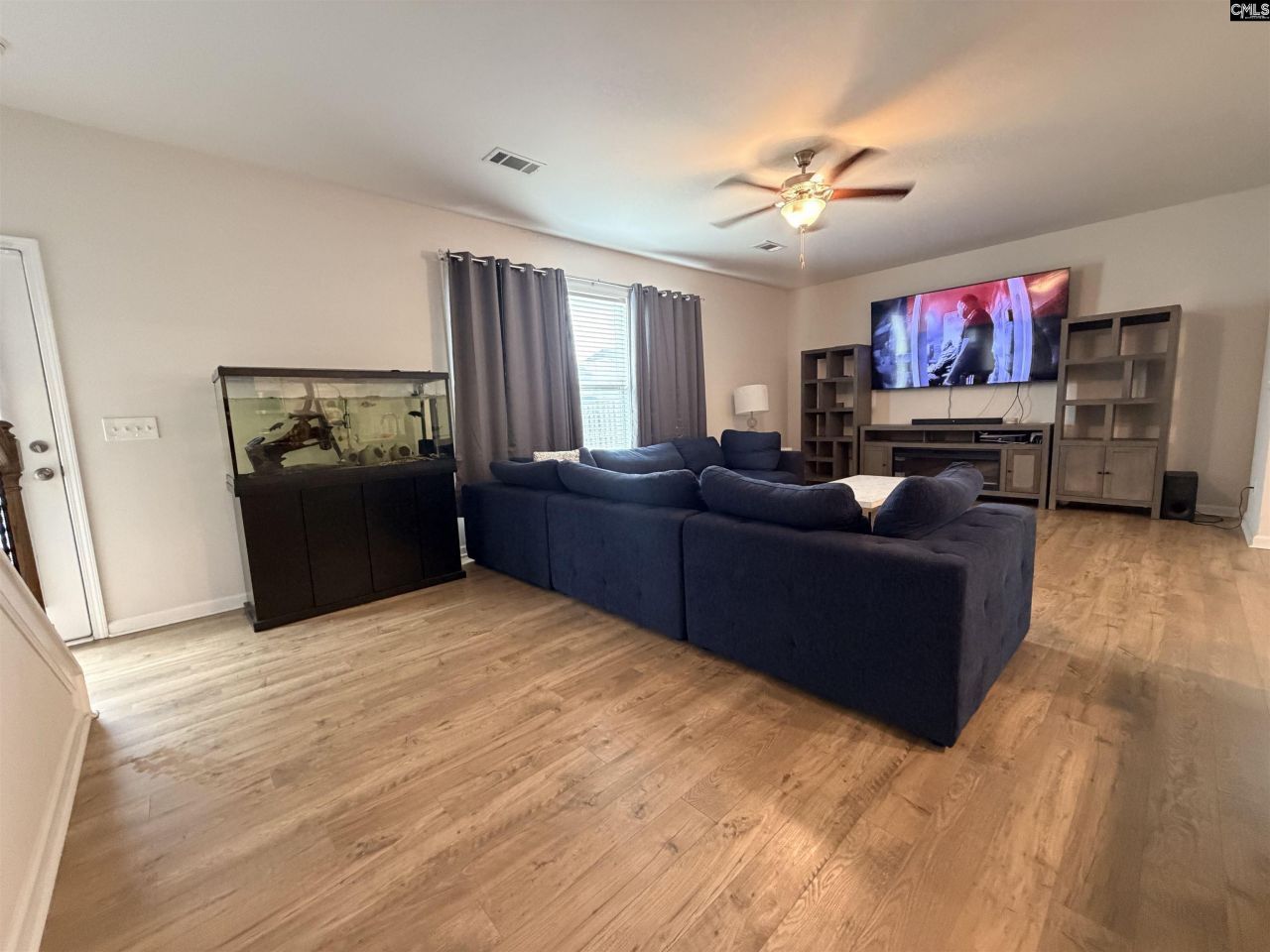 750 Justify Loop Photo 10