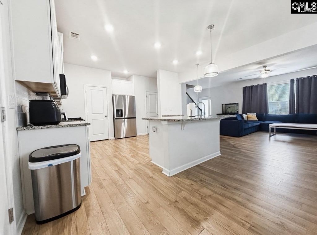 750 Justify Loop Photo 5