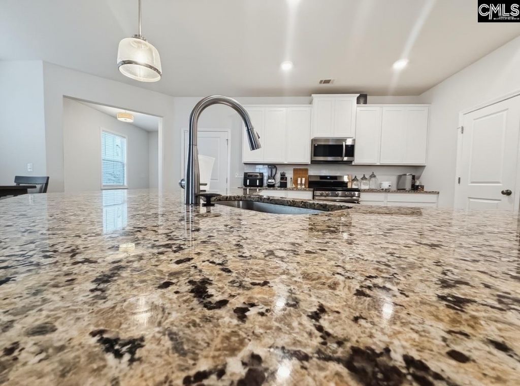 750 Justify Loop Photo 9