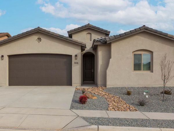 1616 Valle De Colores Street NW, Los Lunas, NM 87031