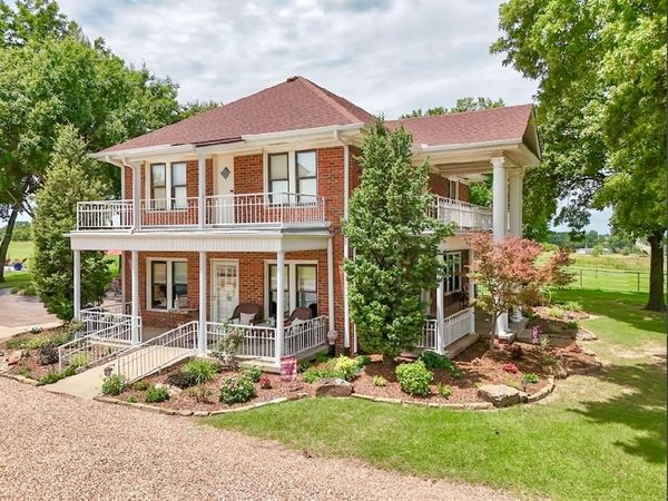 13902 Valley View Road, Shawnee, OK 74804