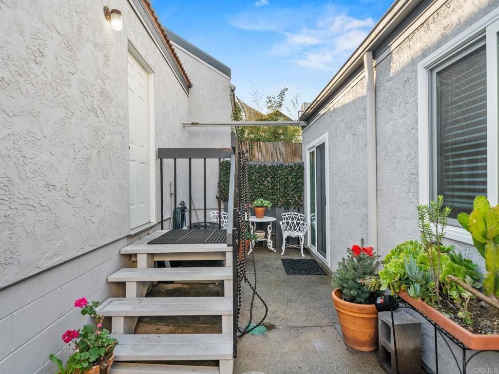 2403 La Costa Avenue, Unit A, Carlsbad, CA 92009 Main Photo