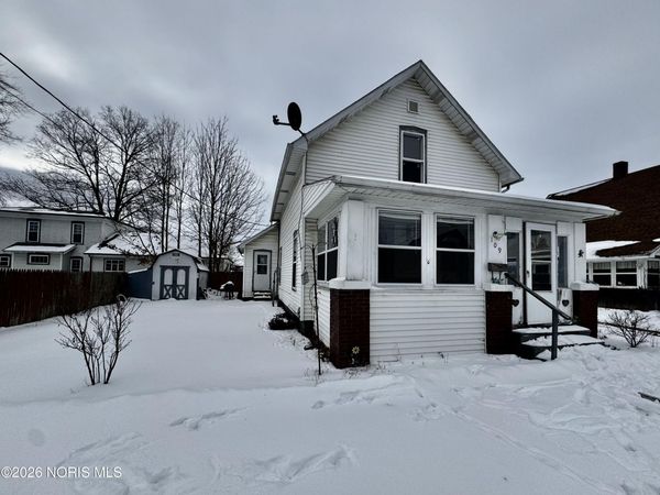 109 N Pleasant Street, Montpelier, OH 43543