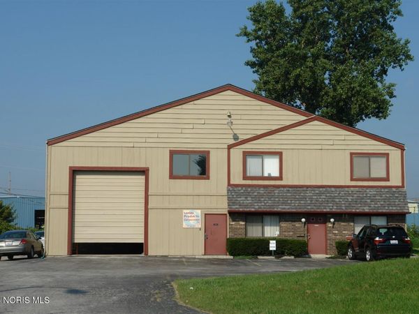 5709 Opportunity Drive, Toledo, OH 43612