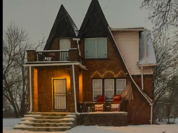 15472 Mendota Street, Detroit, MI 48238