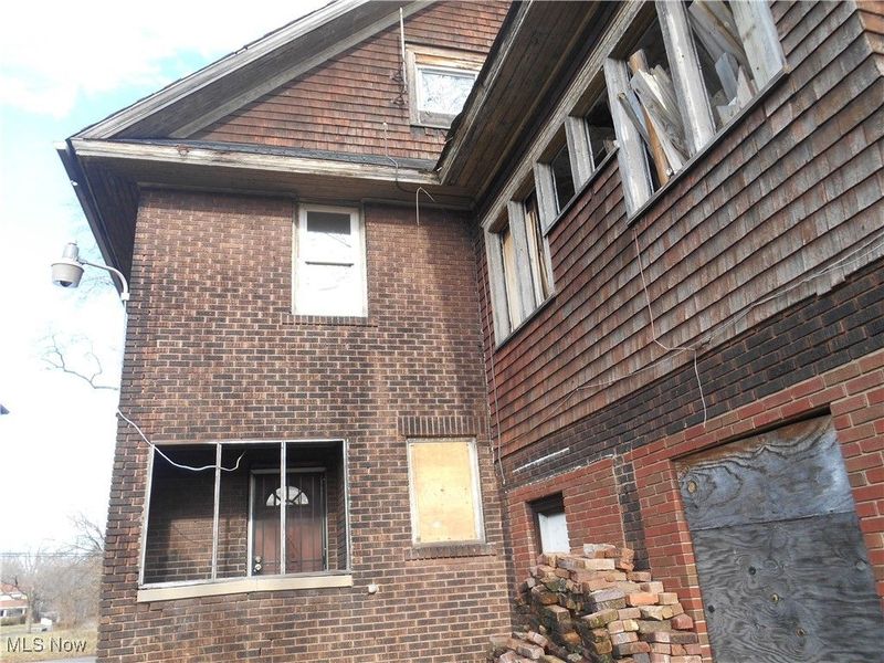 413 Alameda Avenue, Youngstown, OH 44504 Photo 14