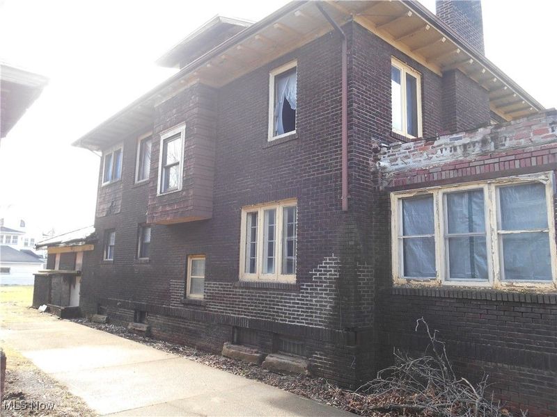 1683 Juanita Avenue, Youngstown, OH 44504 Photo 15