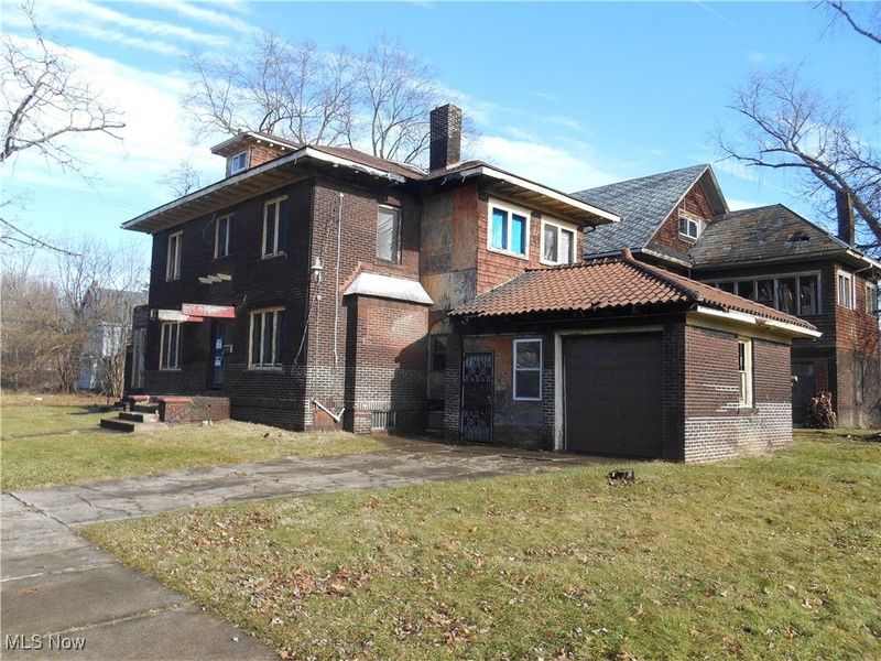 1683 Juanita Avenue, Youngstown, OH 44504 Photo 2