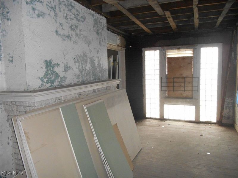 1683 Juanita Avenue, Youngstown, OH 44504 Photo 29