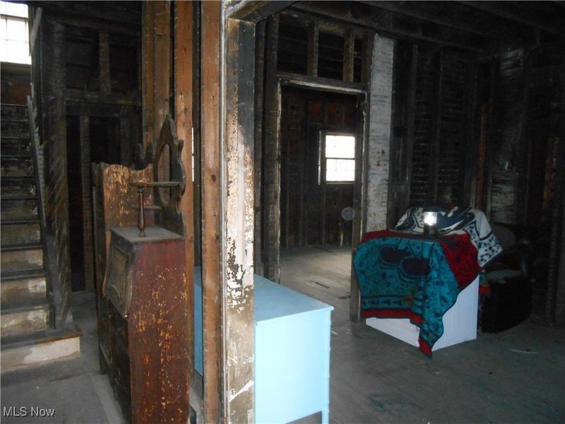 1683 Juanita Avenue, Youngstown, OH 44504 Photo 35