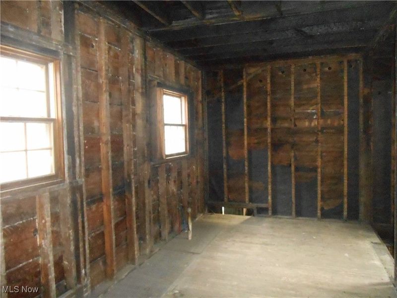 1683 Juanita Avenue, Youngstown, OH 44504 Photo 36