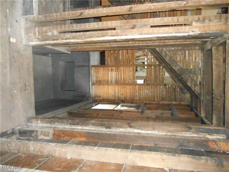 1683 Juanita Avenue, Youngstown, OH 44504 Photo 41