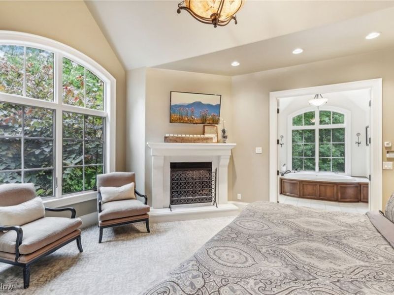 2926 Yellow Creek Road, Bath, OH 44333 Photo 12