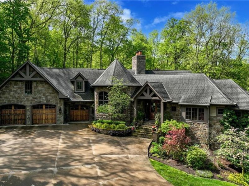 2926 Yellow Creek Road, Bath, OH 44333 Photo 27