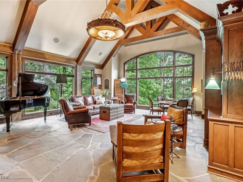 2926 Yellow Creek Road, Bath, OH 44333 Photo 4