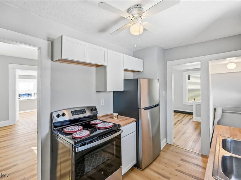 345 E Indiana Avenue, Sebring, OH 44672 Photo 13