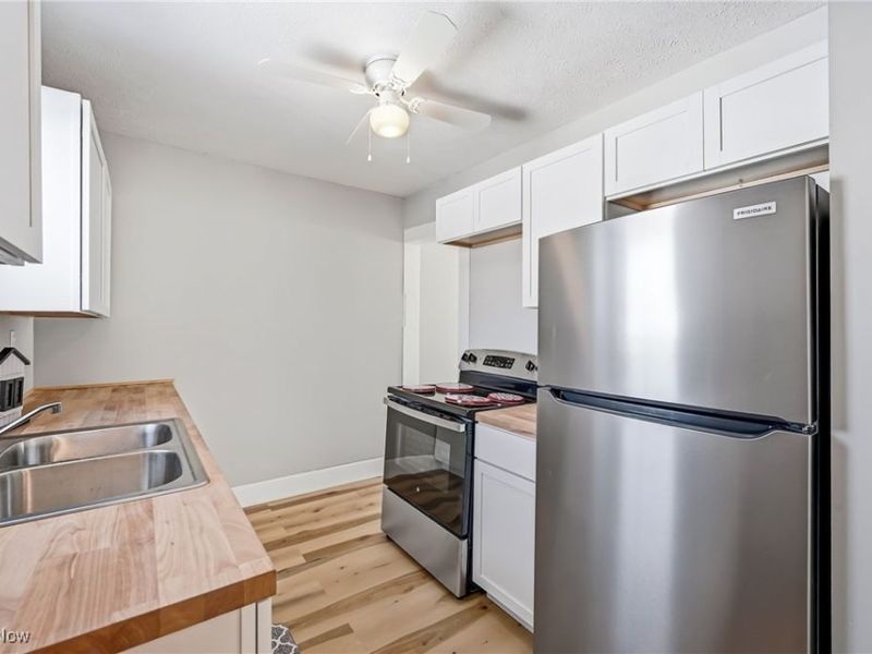 345 E Indiana Avenue, Sebring, OH 44672 Photo 15