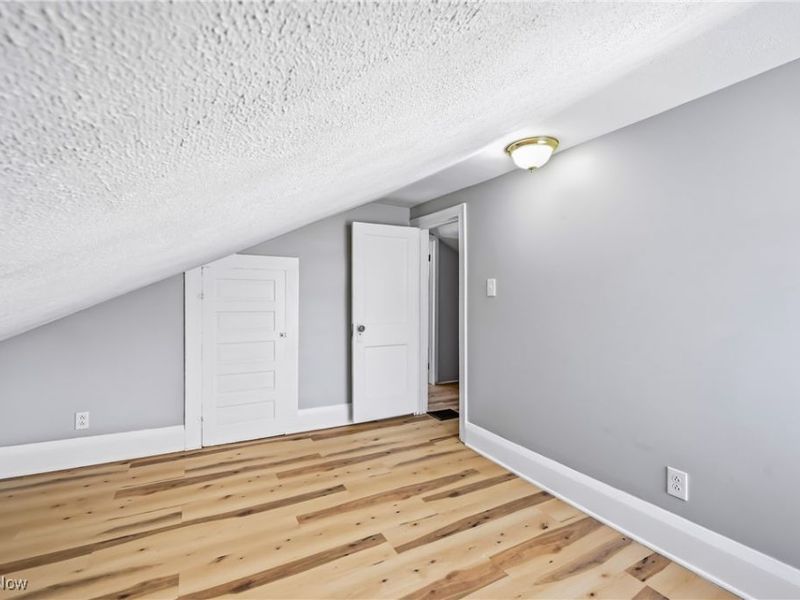 345 E Indiana Avenue, Sebring, OH 44672 Photo 23