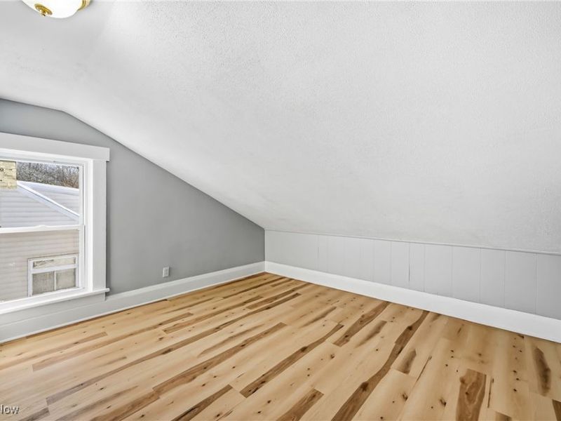 345 E Indiana Avenue, Sebring, OH 44672 Photo 24