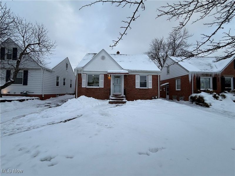 9217 Ansonia Avenue, Brooklyn, OH 44144 Photo 1