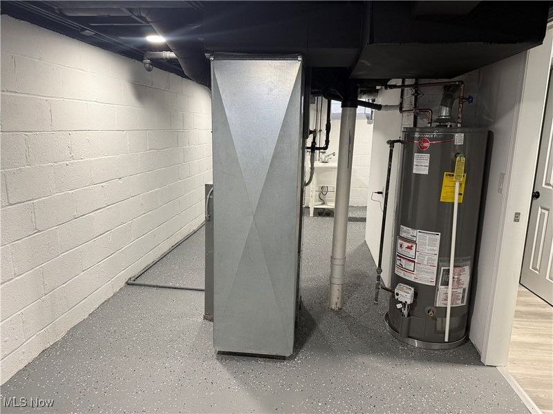 9217 Ansonia Avenue, Brooklyn, OH 44144 Photo 23