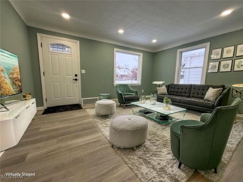 9217 Ansonia Avenue, Brooklyn, OH 44144 Photo 3