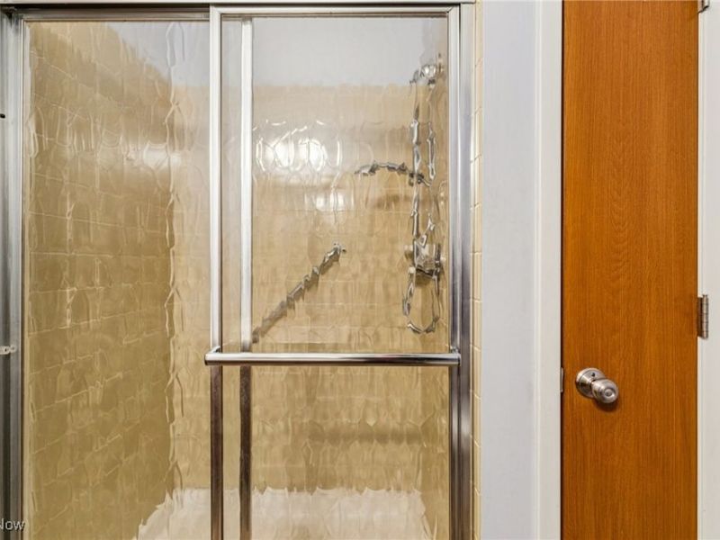 3700 Glenbar Court, Fairview Park, OH 44126 Photo 19