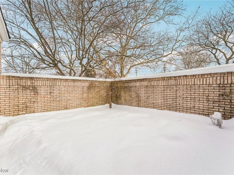 3700 Glenbar Court, Fairview Park, OH 44126 Photo 32