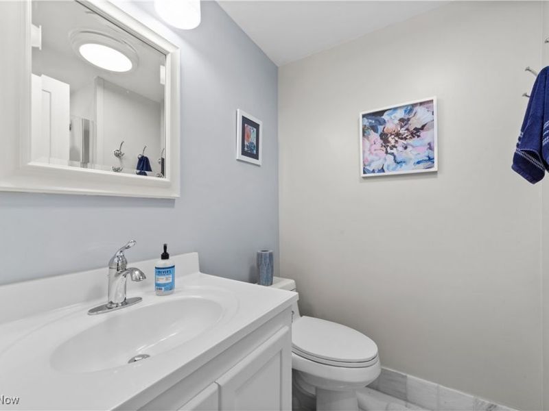 1 Bratenahl Place, Unit 605, Bratenahl, OH 44108 Photo 17