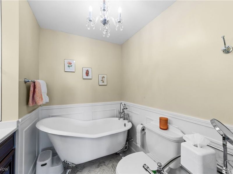 1 Bratenahl Place, Unit 605, Bratenahl, OH 44108 Photo 24