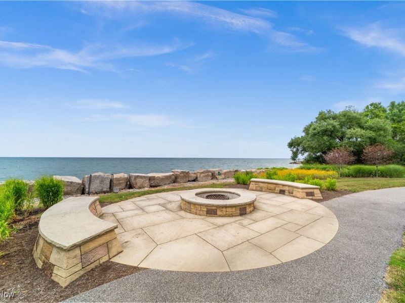 1 Bratenahl Place, Unit 605, Bratenahl, OH 44108 Photo 33