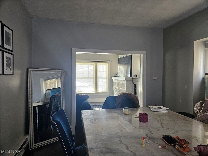 9005 Columbia Avenue, Cleveland, OH 44108 Photo 5