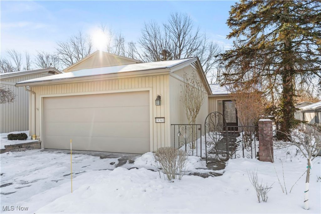 19341 Idlewood Trail, Strongsville, OH 44149 Main Photo
