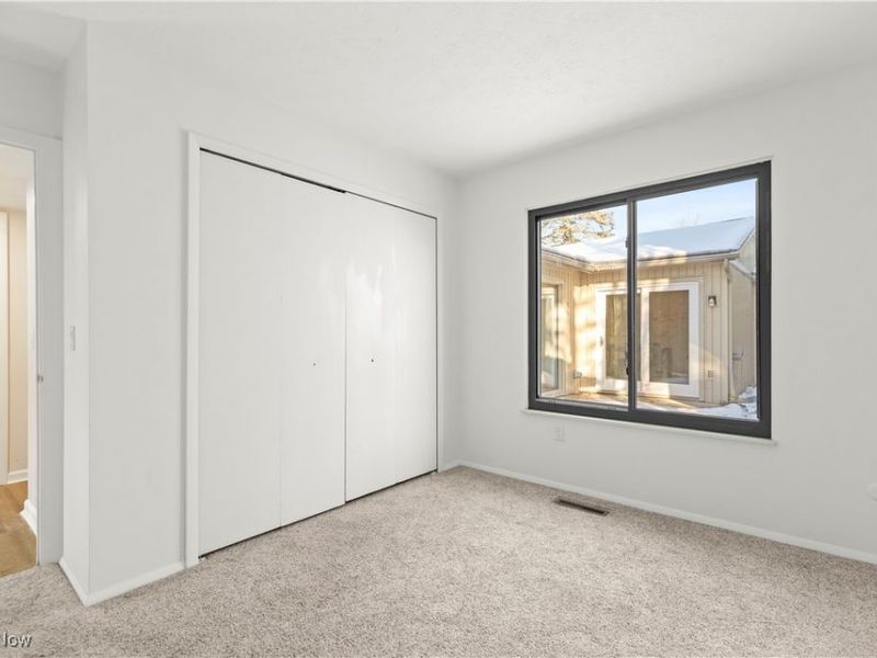 19341 Idlewood Trail, Strongsville, OH 44149 Photo 32