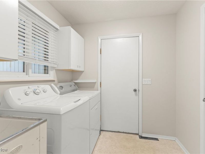 19341 Idlewood Trail, Strongsville, OH 44149 Photo 34