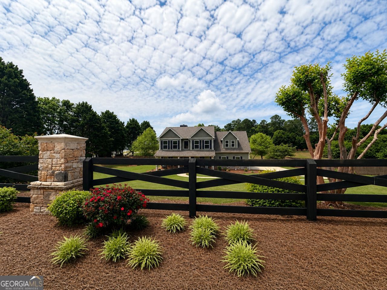 25 Cambridge Farms Drive, Hoschton, GA 30548 Main Photo
