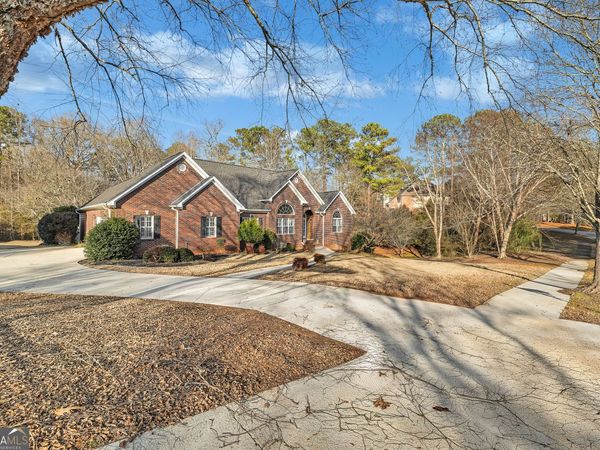 1064 Crown River Parkway, Mcdonough, GA 30252