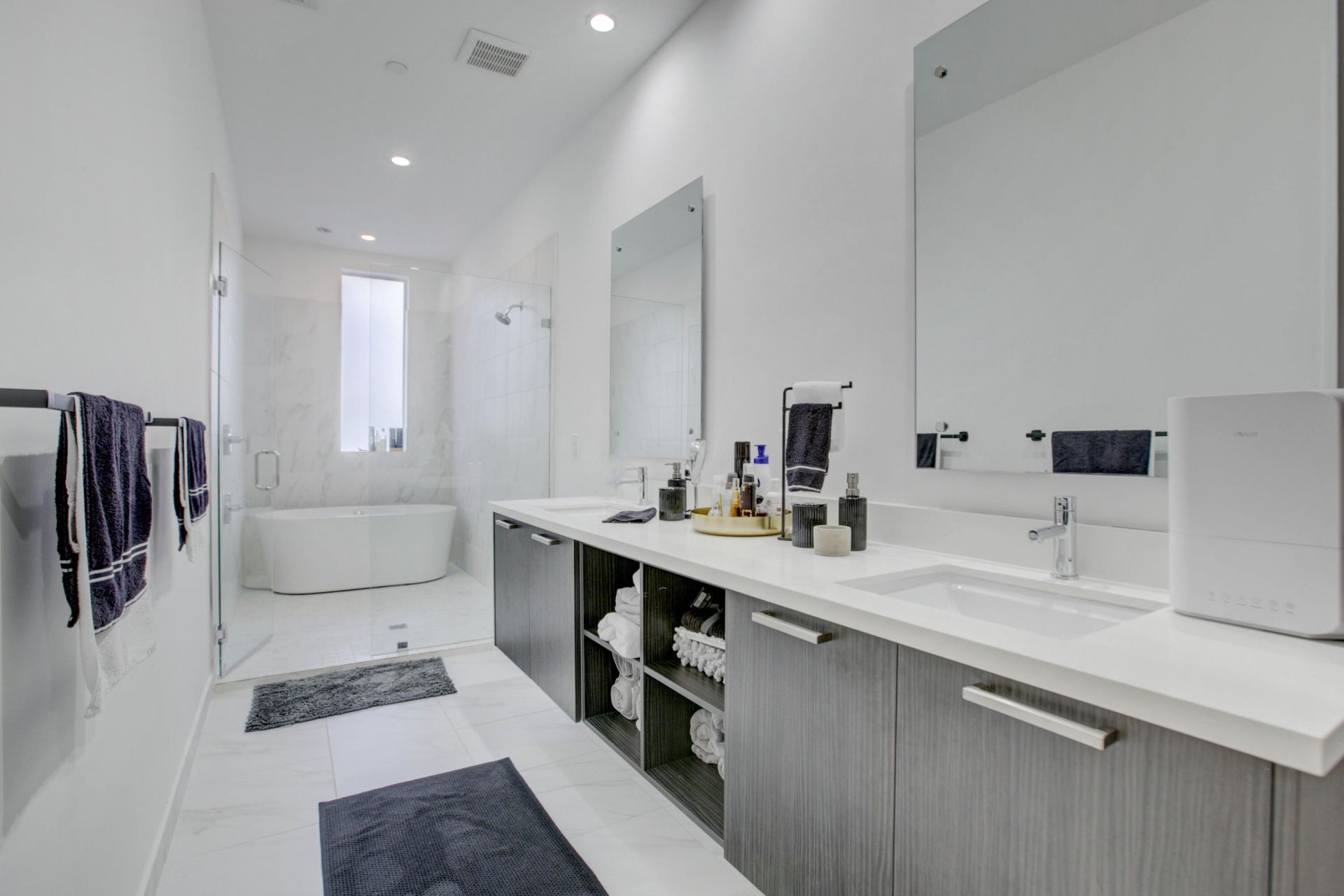 1045 NE 18th Avenue, Unit 106, Fort Lauderdale, FL 33304 Photo