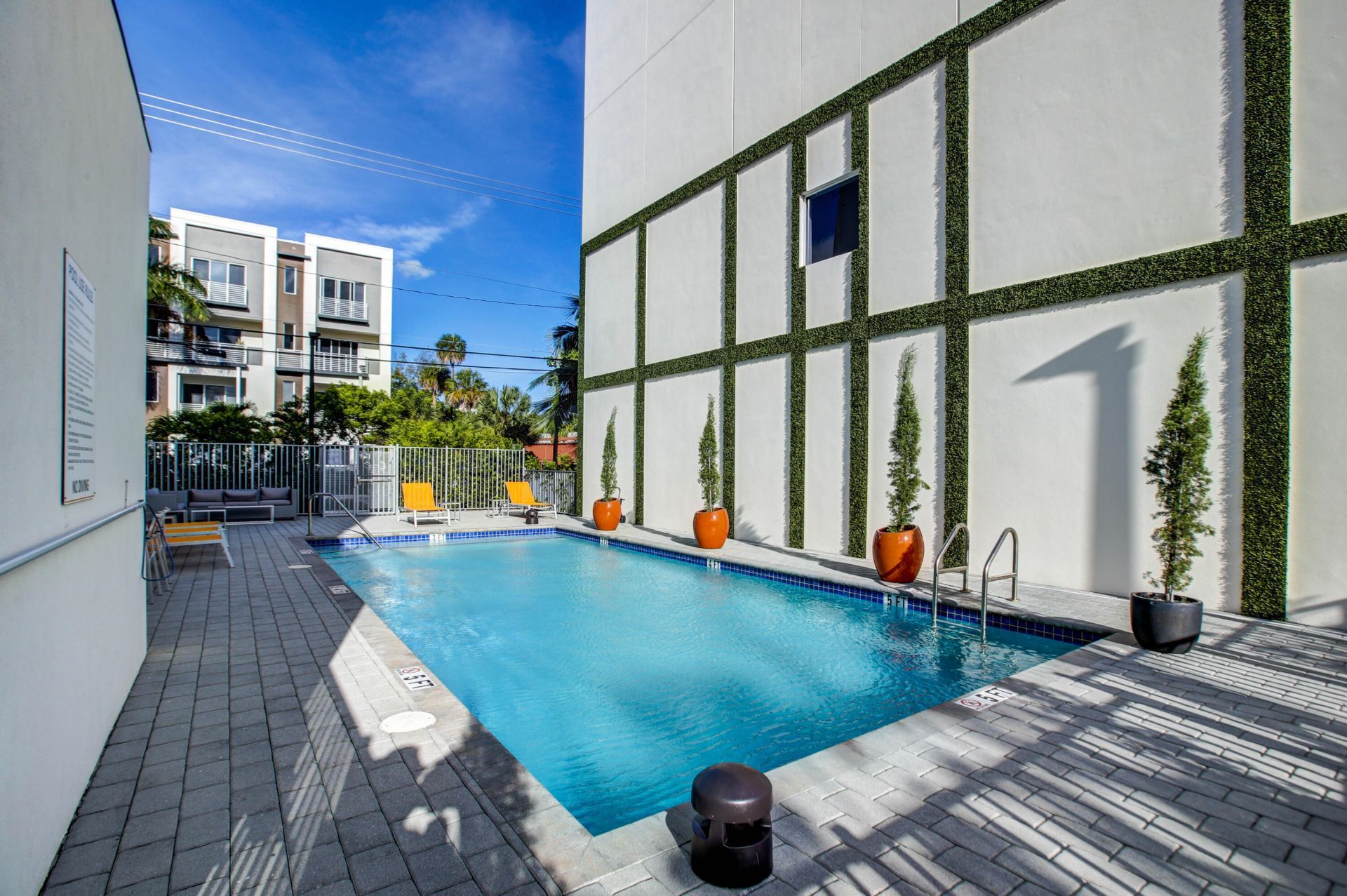 1045 NE 18th Avenue, Unit 106, Fort Lauderdale, FL 33304 Photo