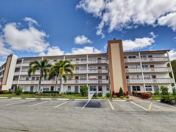 2070 Cornwall D, Boca Raton, FL 33434
