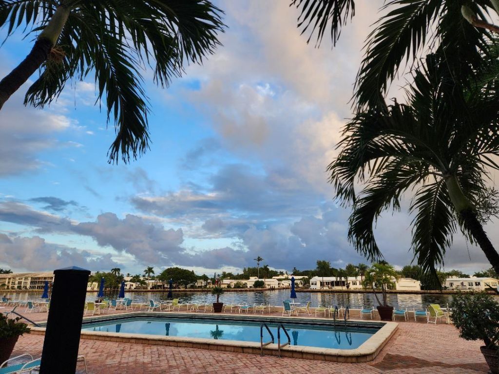 2000 S Federal Highway, Unit J106, Boynton Beach, FL 33435 Photo