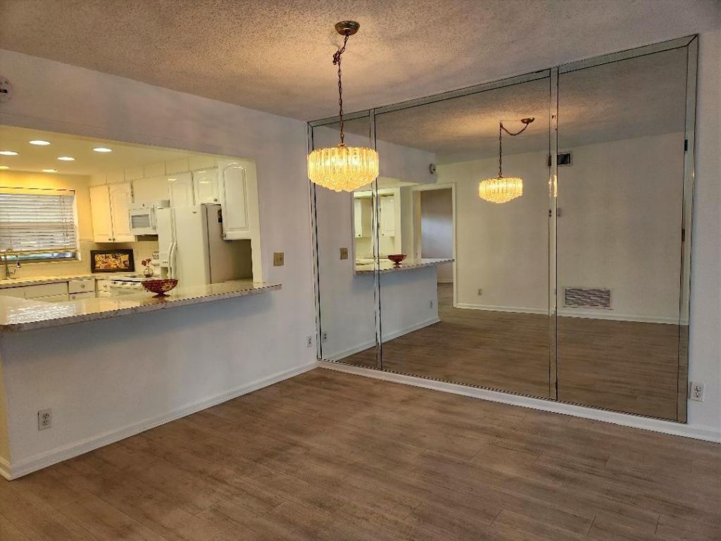 2000 S Federal Highway, Unit J106, Boynton Beach, FL 33435 Photo